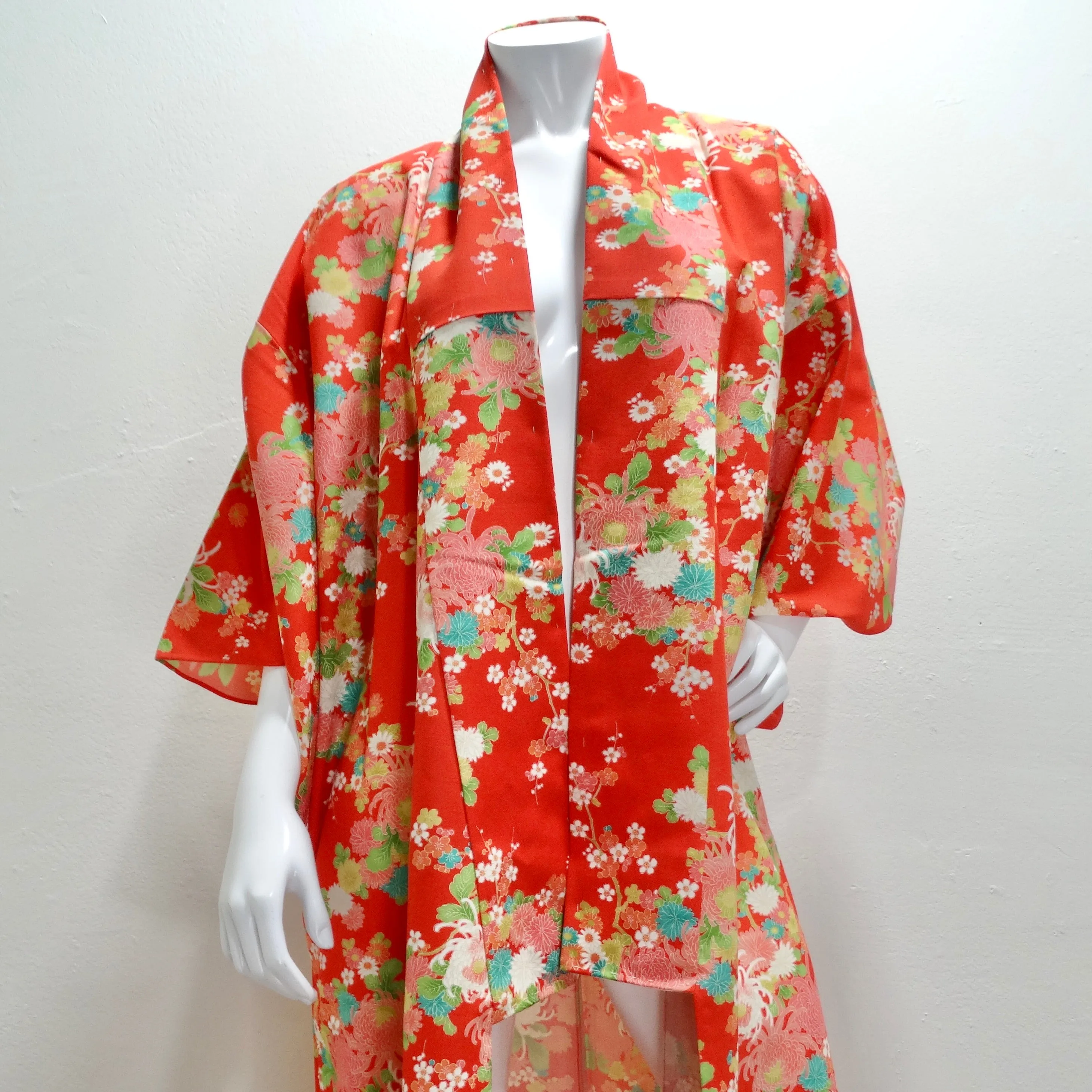 1970s Handmade Japanese Red Floral Long Kimono