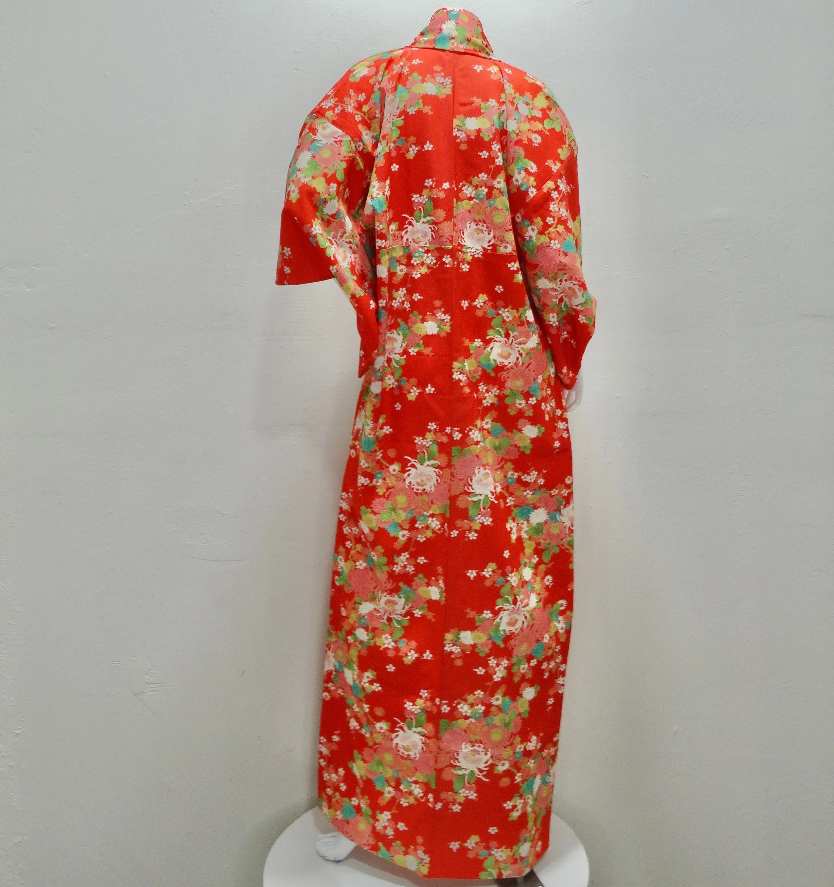 1970s Handmade Japanese Red Floral Long Kimono