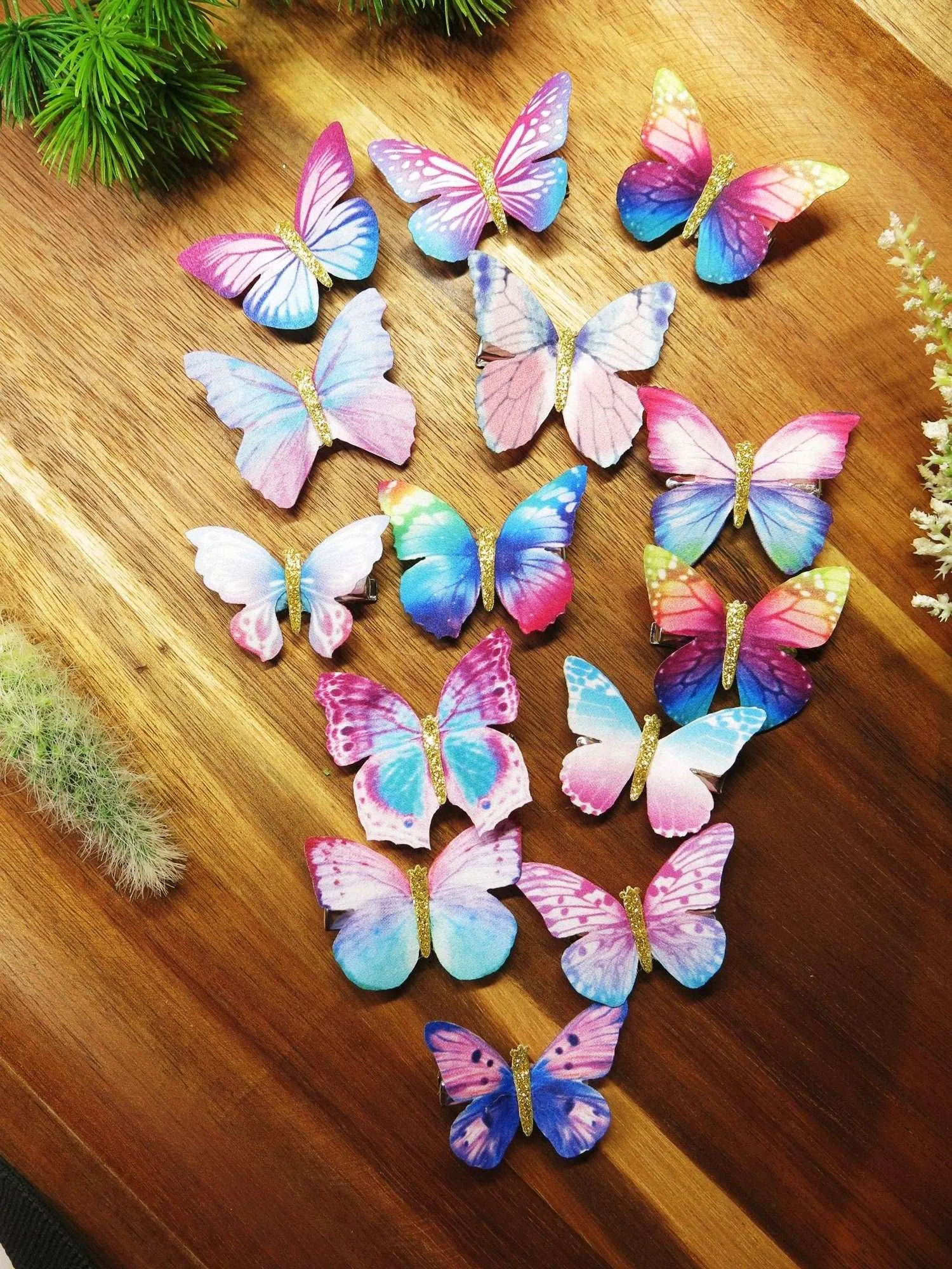 6 PC Silk Butterfly Hair Clip Set, Realistic Butterfly Fantasy Hairclips, Bridesmaid or Prom Party Butterfly Hairclip Set