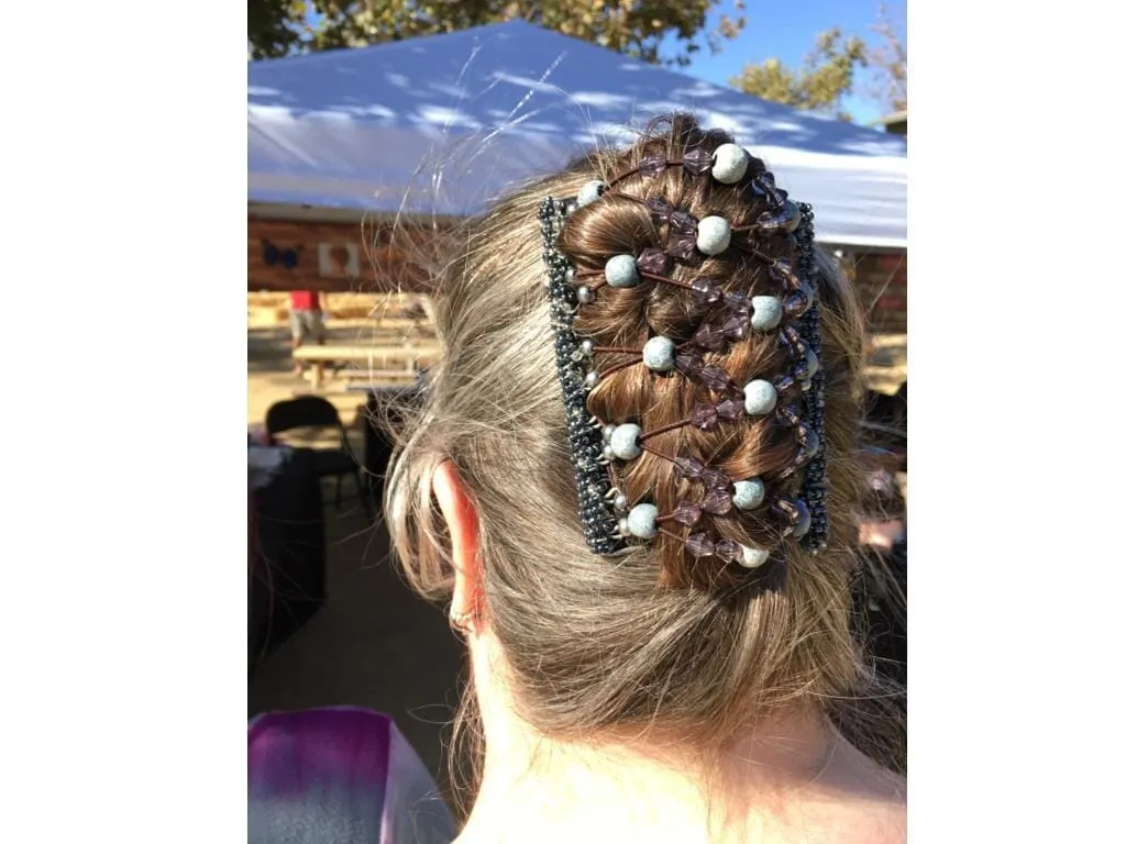 African Butterfly Wire Hair Clip - 11 Tong 437
