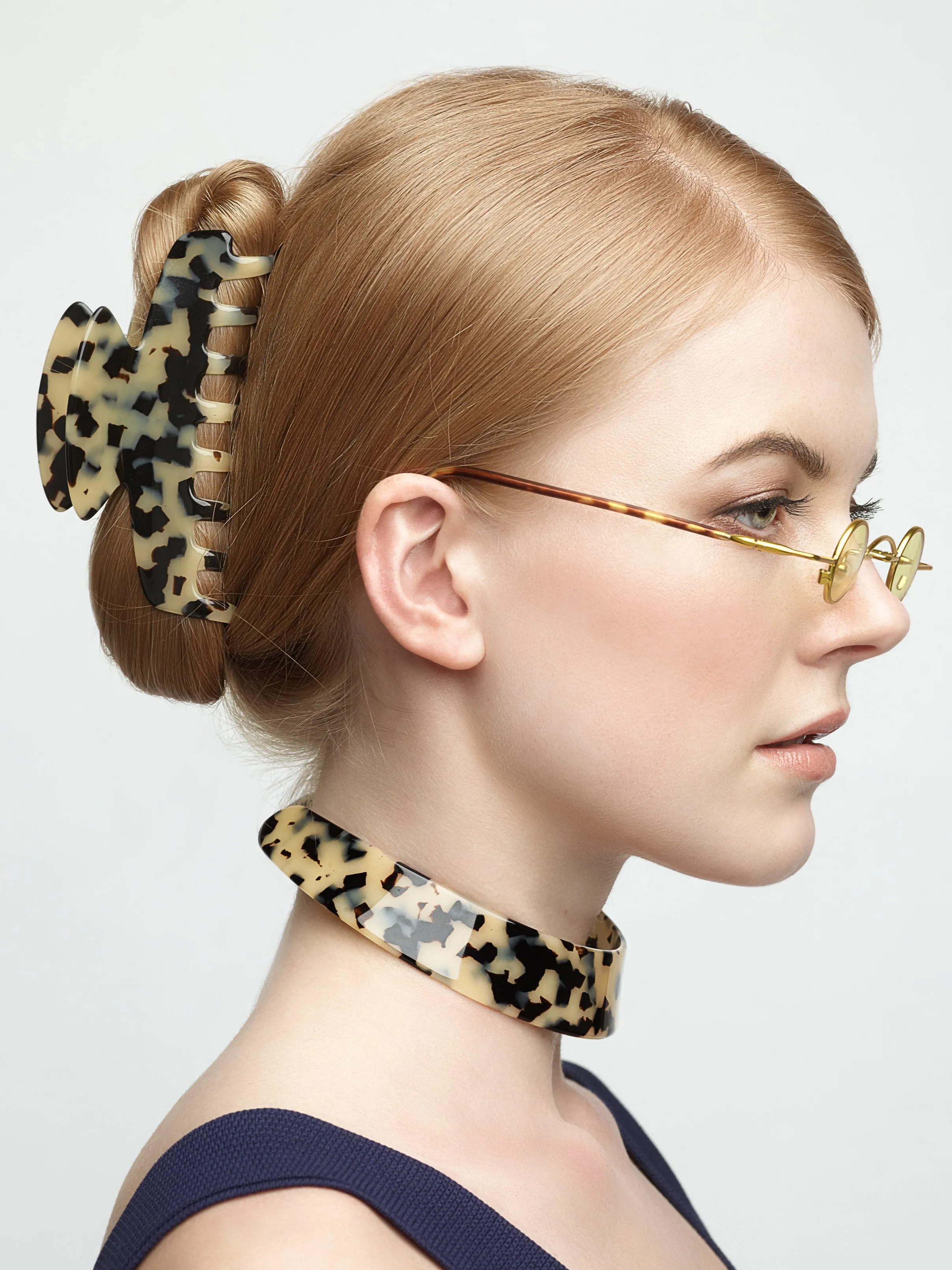 Alex Extra Large Dark Tortoiseshell Claw Clip