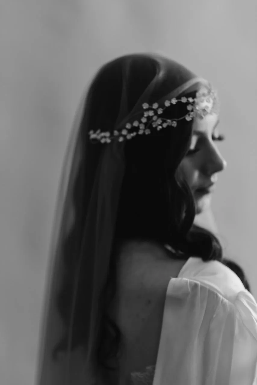 Almudena Hair Vine