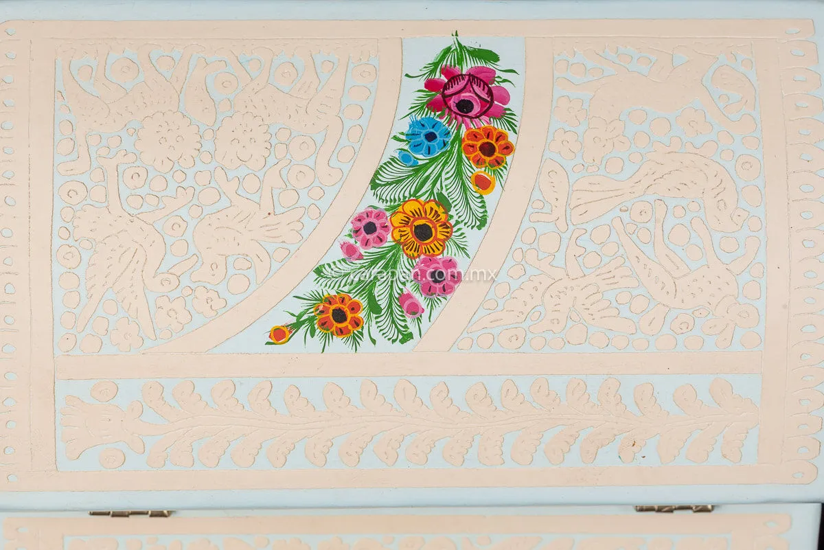 Beige over White Mexican Lacquered Wood Box