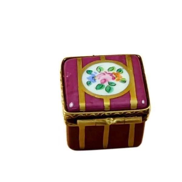 Burgundy Square with Gold Stripes and Flowers
