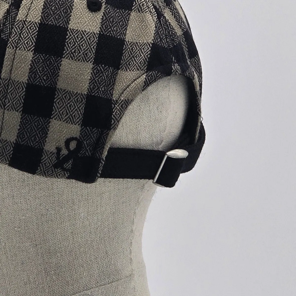 Cap in Checkered Diamond
