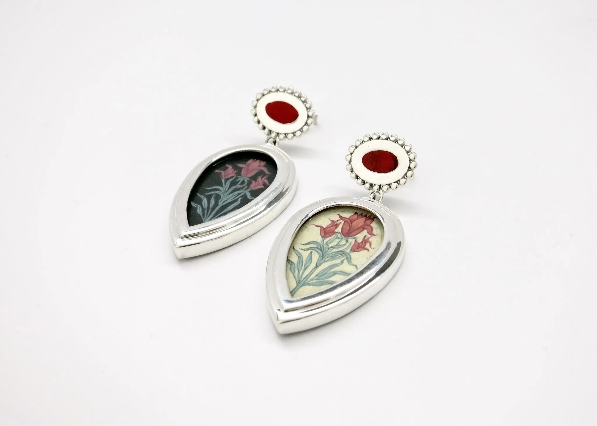 Elegant, asymmetrical, drop-shape, Mughal-inspired, lily earrings