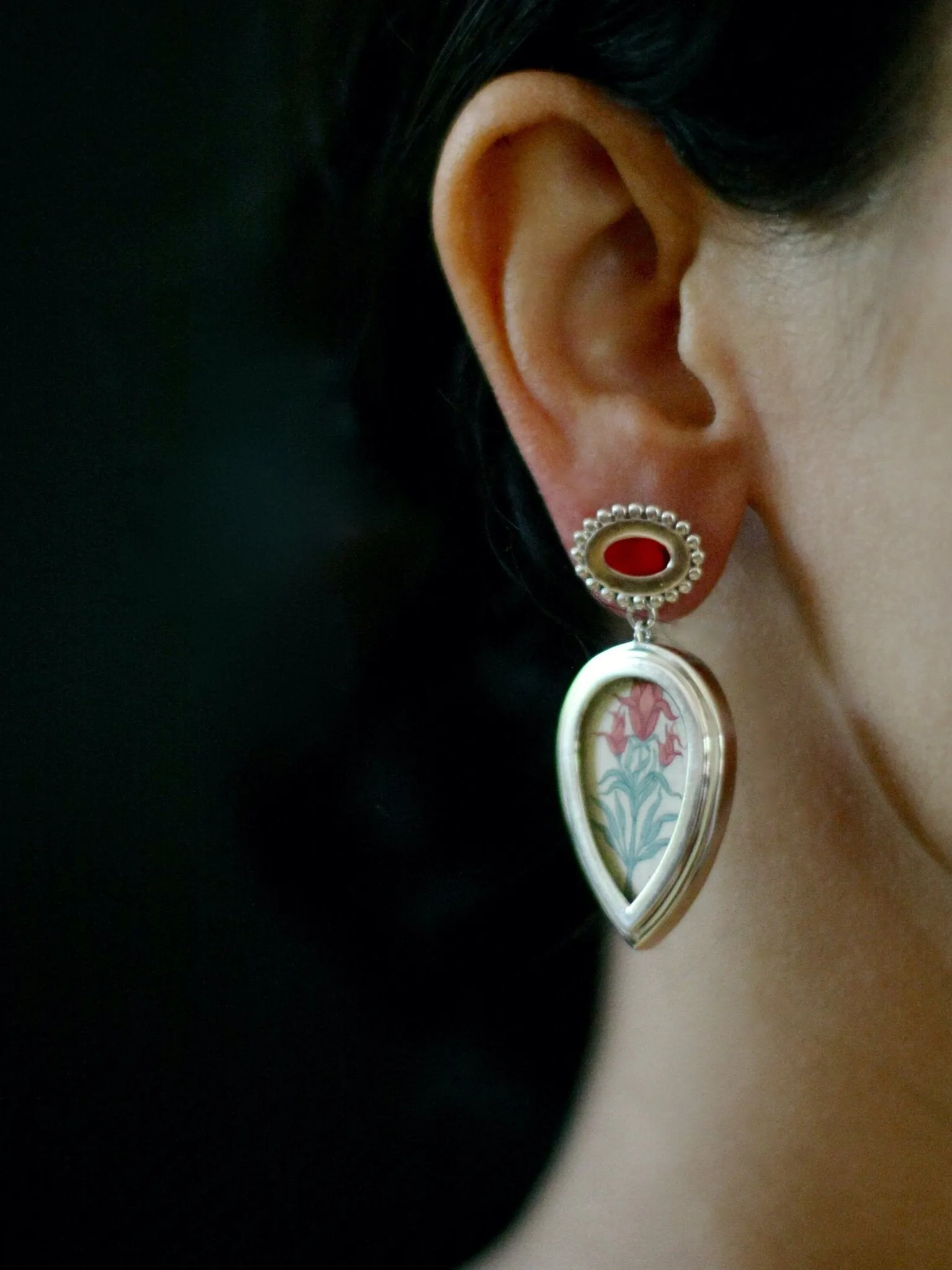 Elegant, asymmetrical, drop-shape, Mughal-inspired, lily earrings