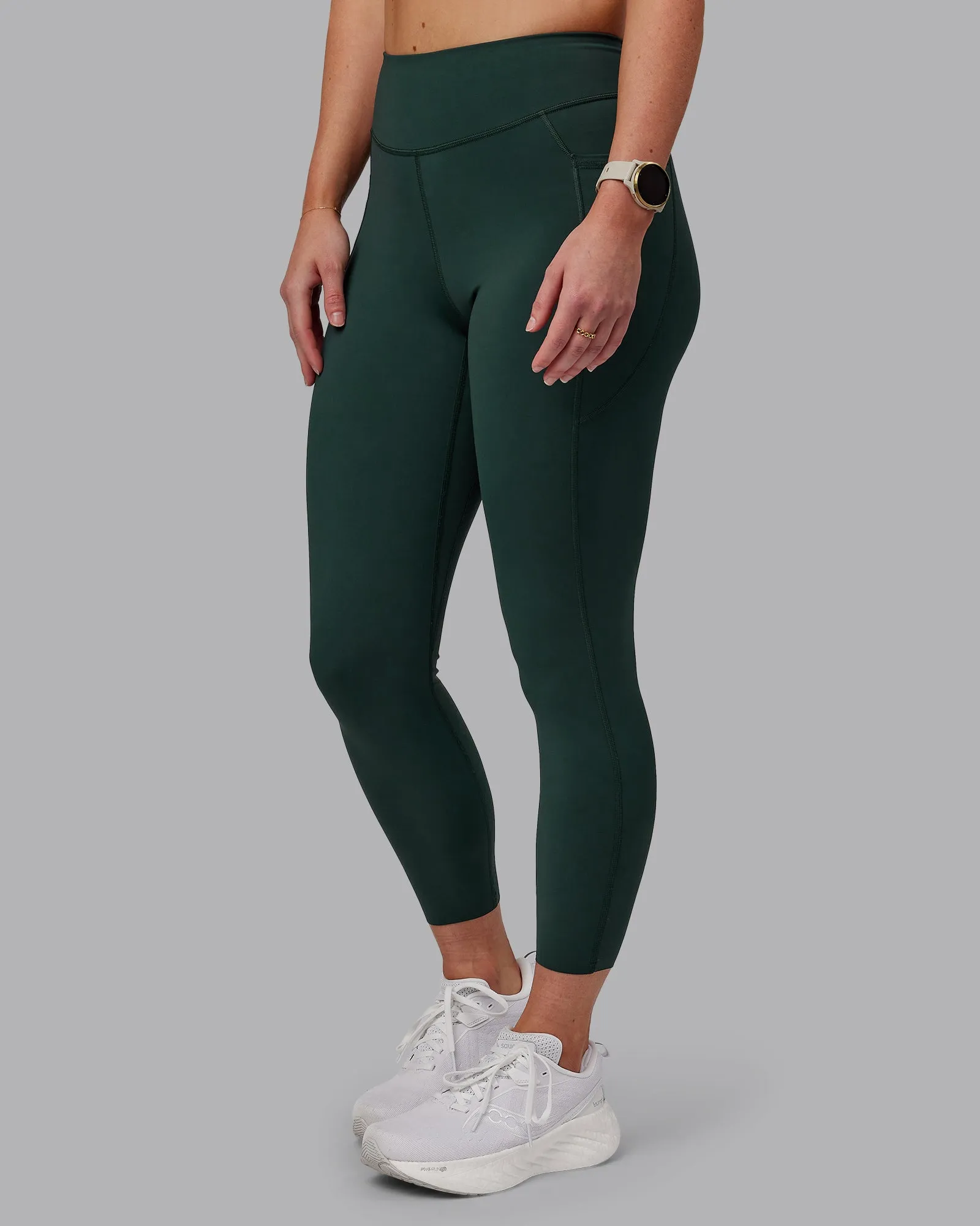 Elite 7/8 Length Leggings - Vital Green
