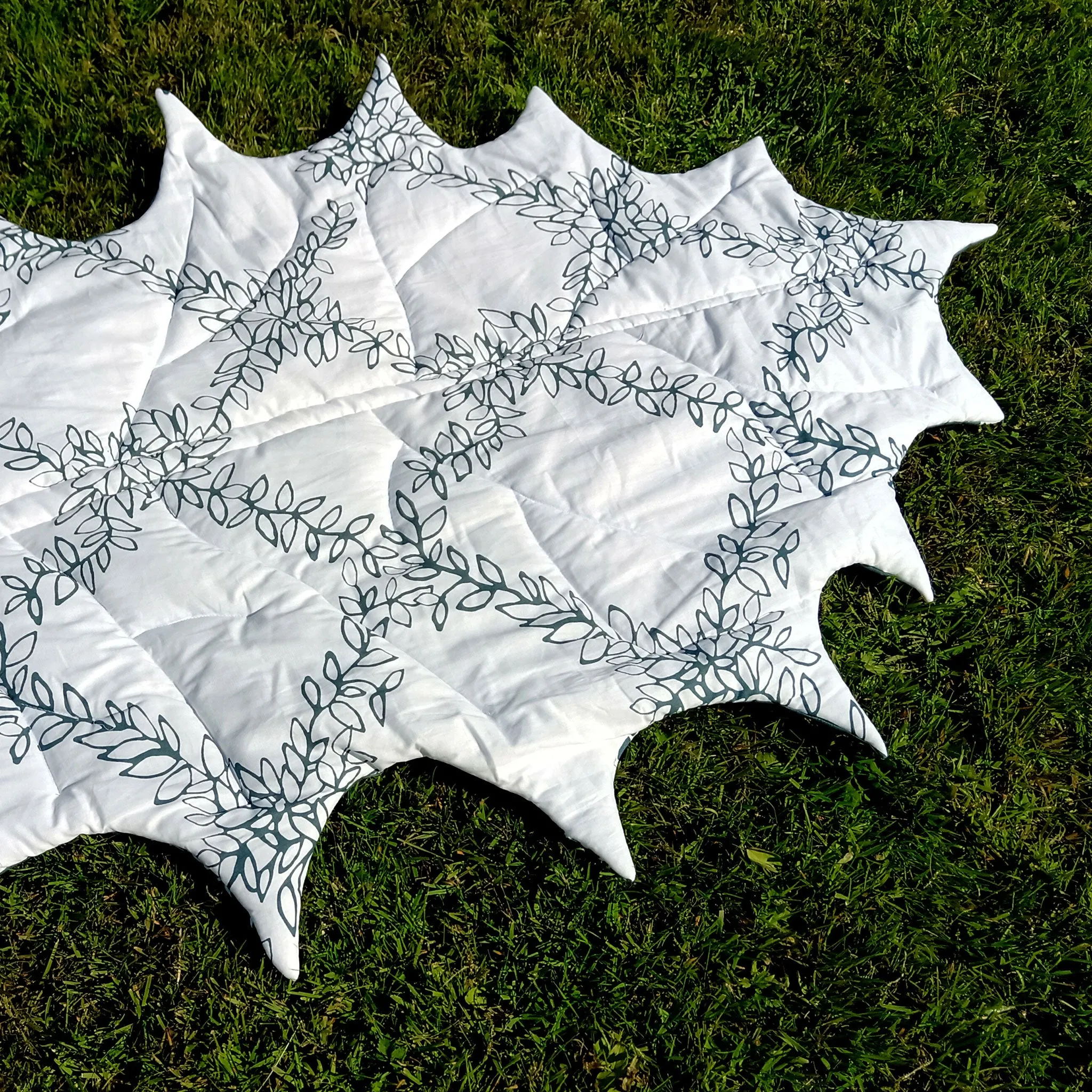 Euro Leaf Sewing Patterns BUNDLE ~ 5 leaf shapes in ALL sizes