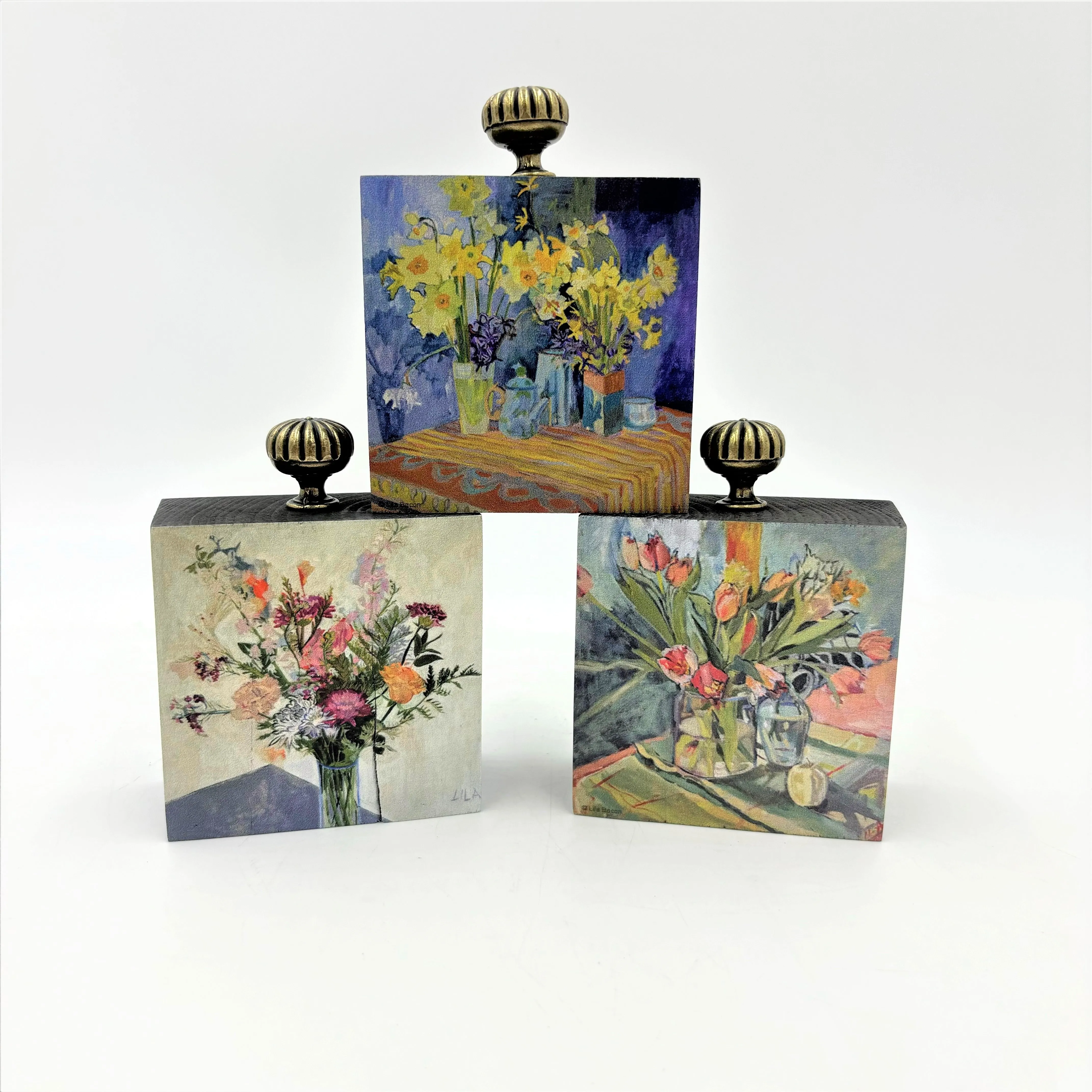 Floral Wood Block w/Iron Knob