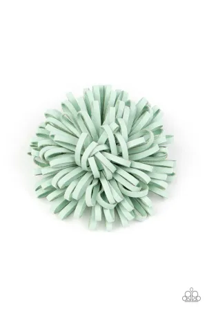 Give Me a SPRING - Green Hair Clip
