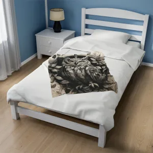 Gray Owl Velveteen Plush Blanket with Compass and Leaves