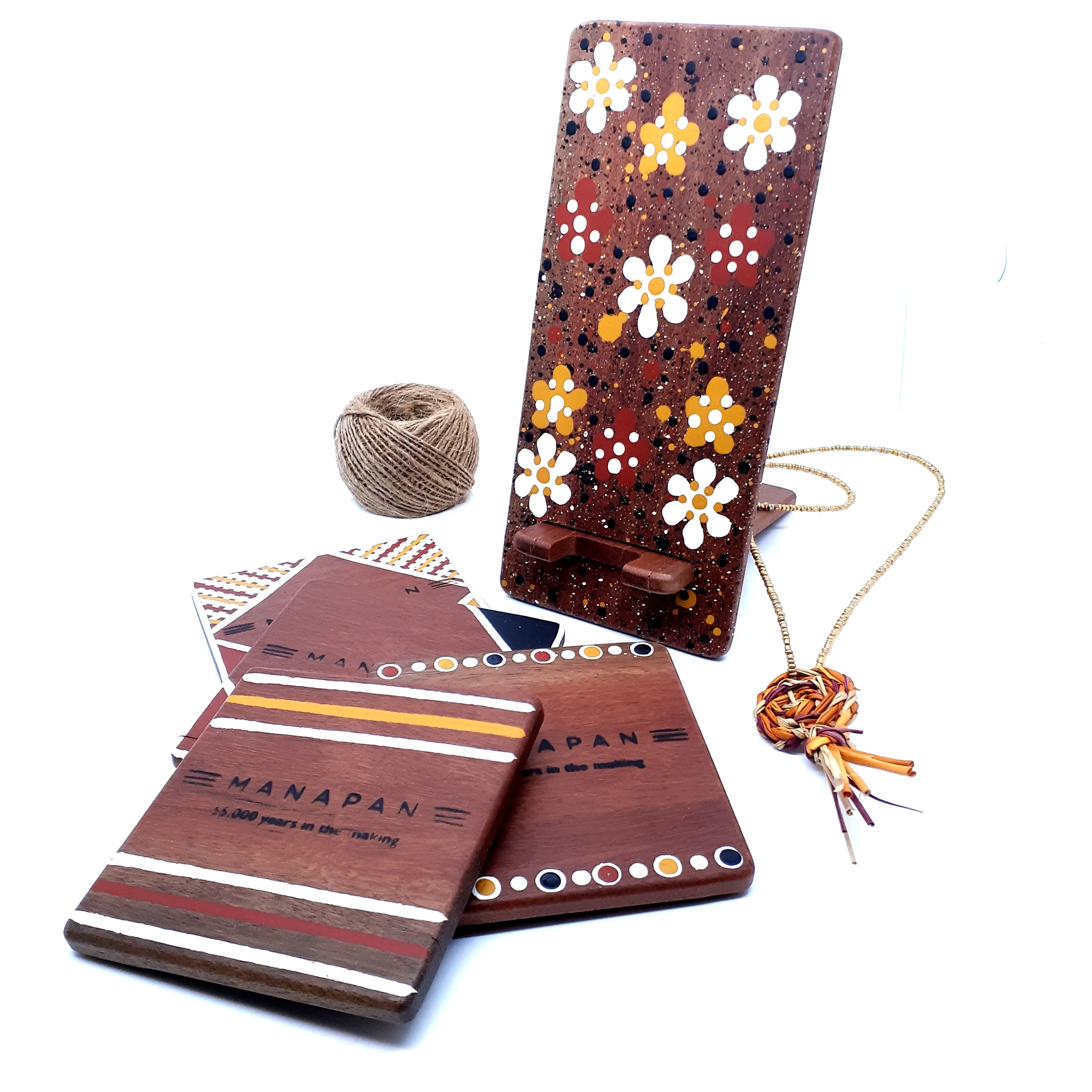 Manapan Phone Holder: Painted Flowers