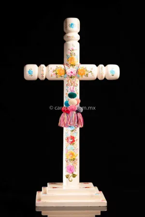 Mexican Lacquered Cross in beige with flowers.
