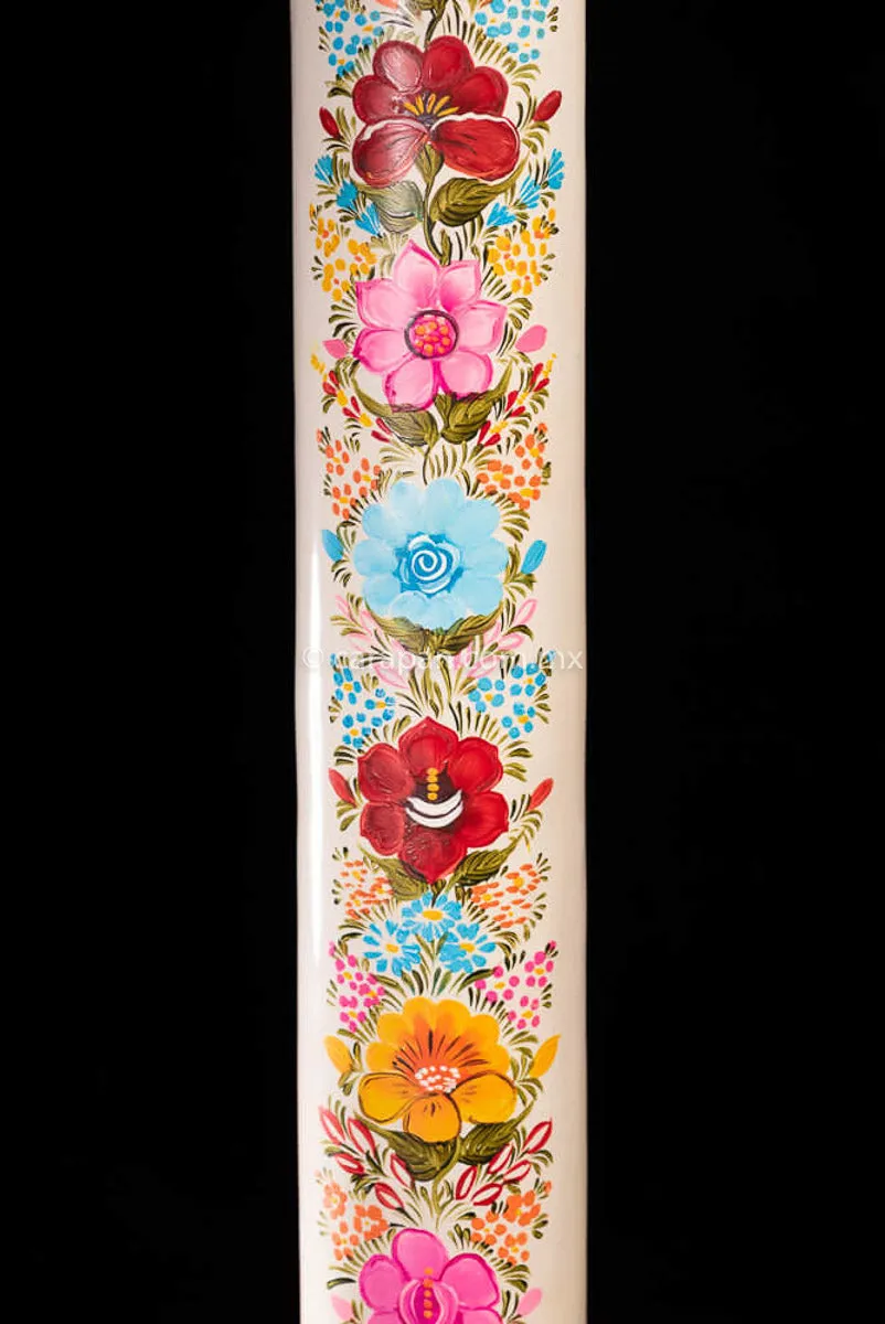 Mexican Lacquered Cross in beige with flowers.