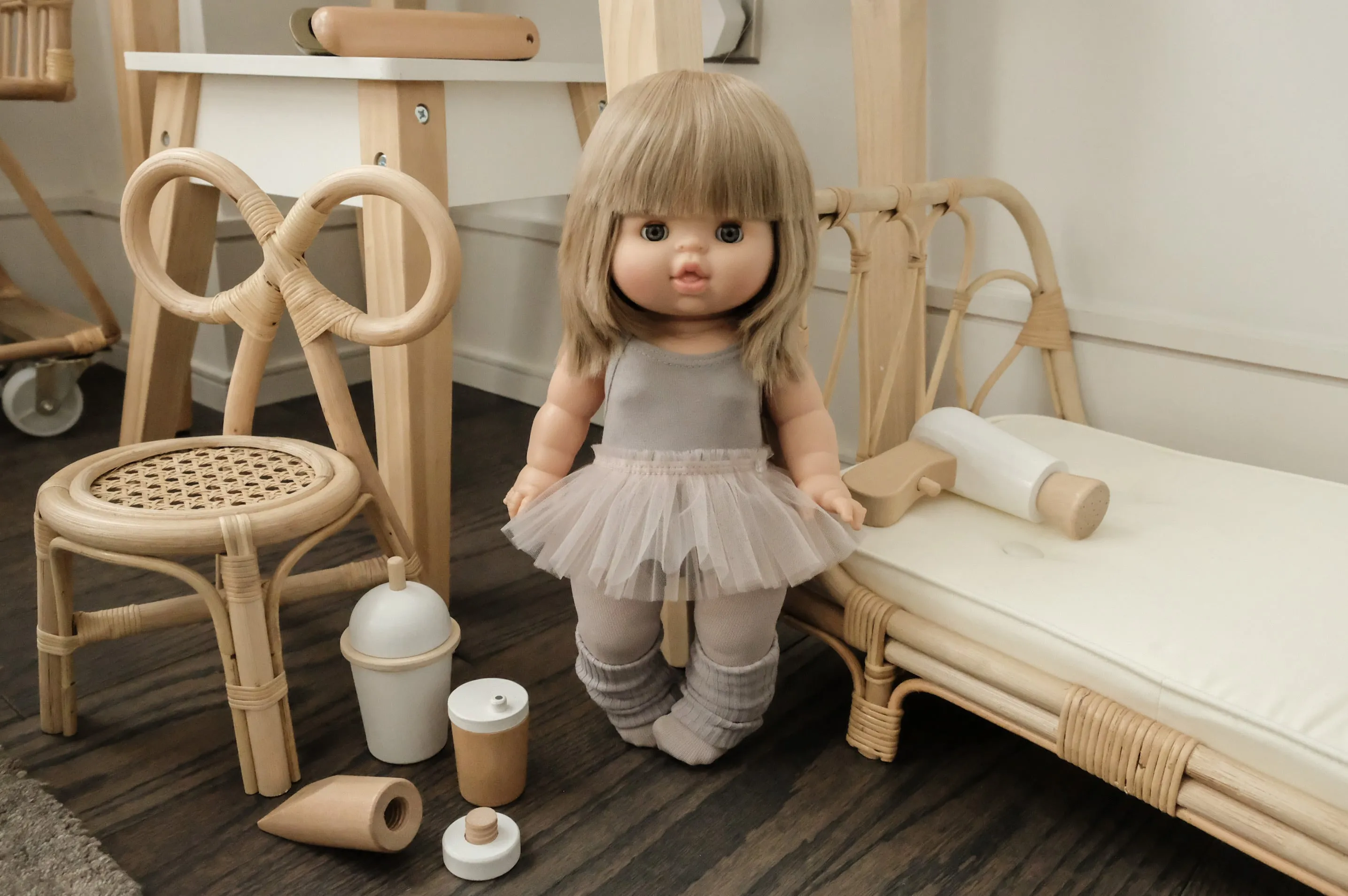 Minikane Sleepy Yzé doll