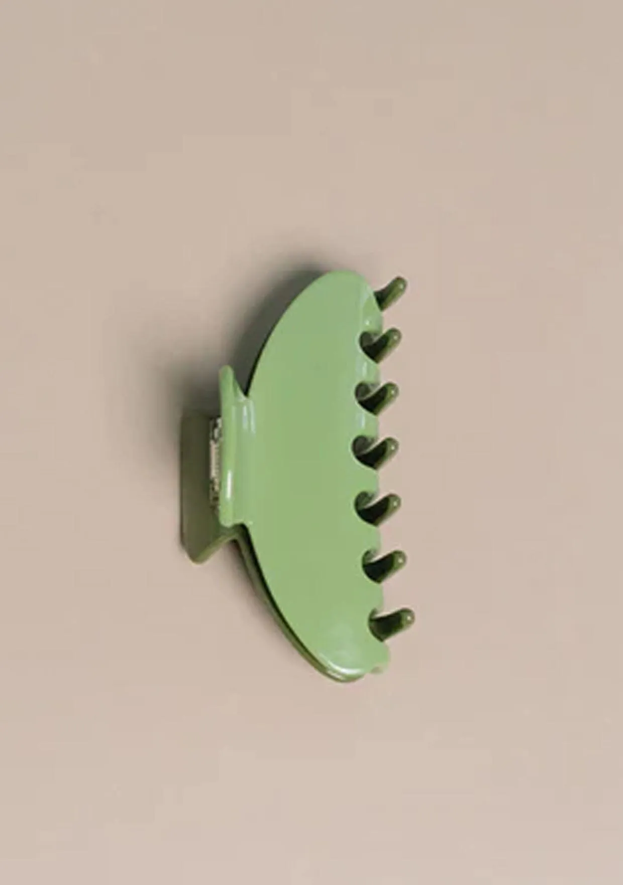Nat   Noor - Medium Hair Claw Clip