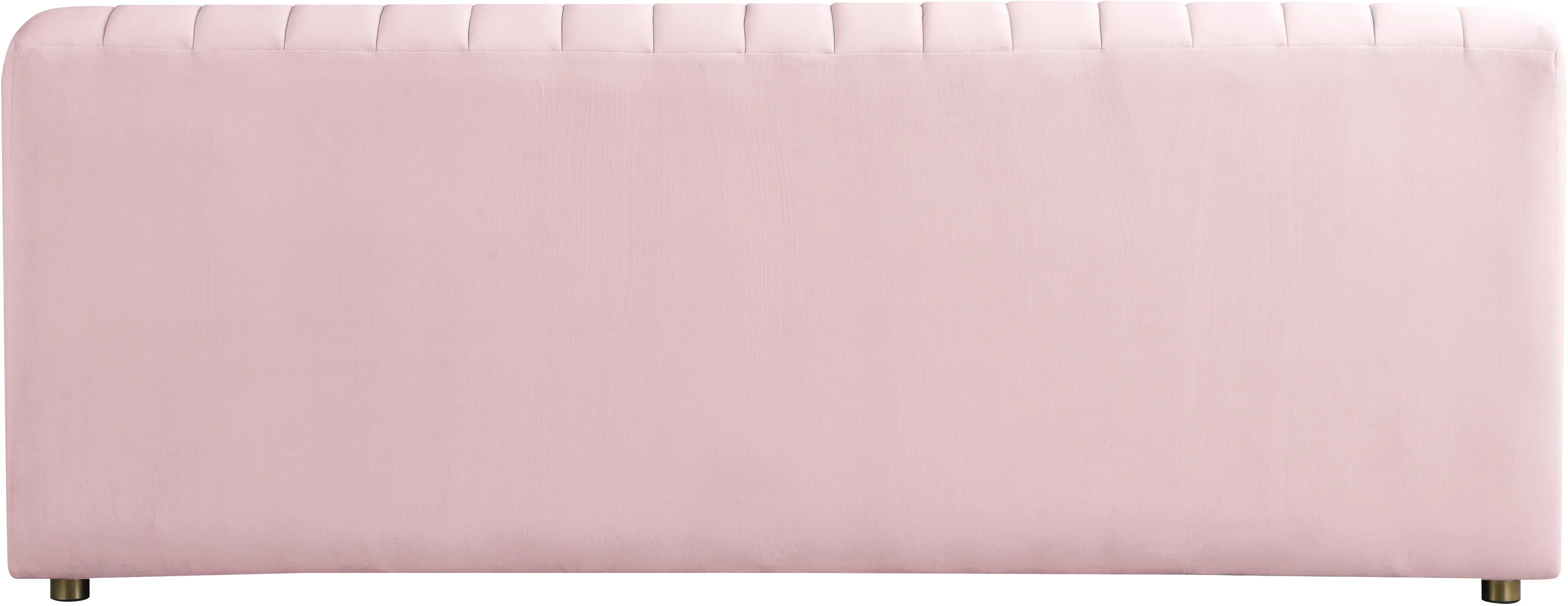 Naya Pink Velvet Loveseat