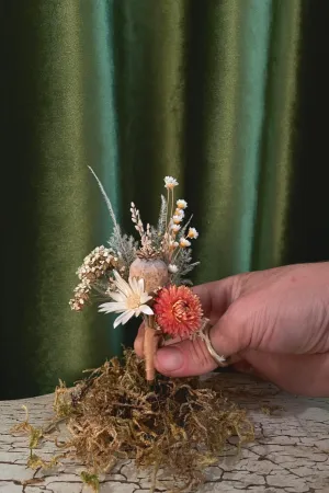 Papillion Dried Floral Boutonniere