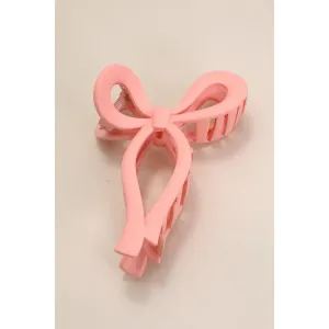 Shay Bow Claw Clip in Soft Peach