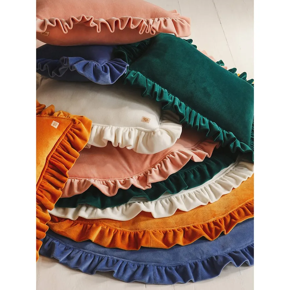 Soft Velvet Mat With Frill - White