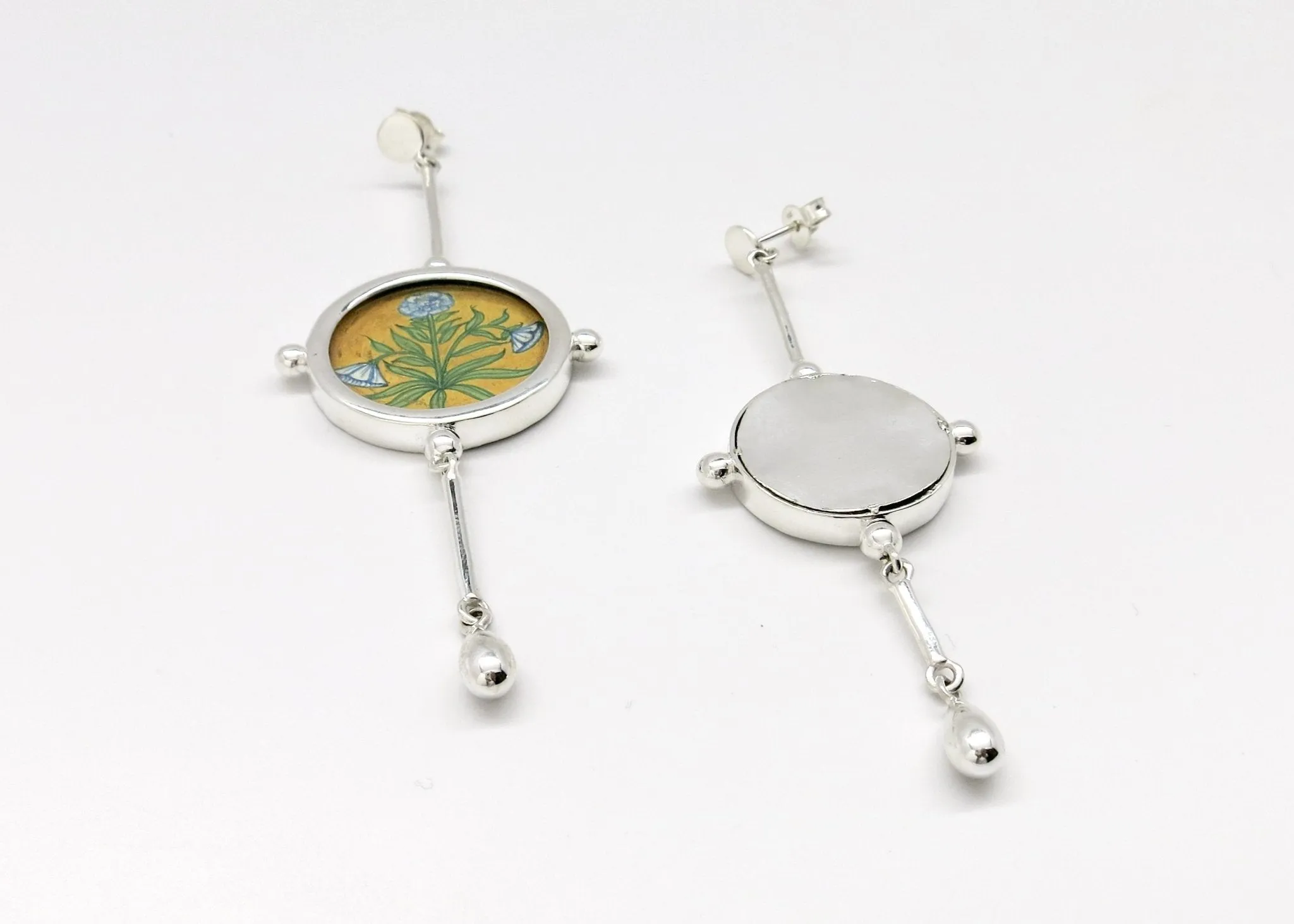 Stunning, asymmetrical, long-short, Mughal floral 'khasakhas' (poppies) earrings