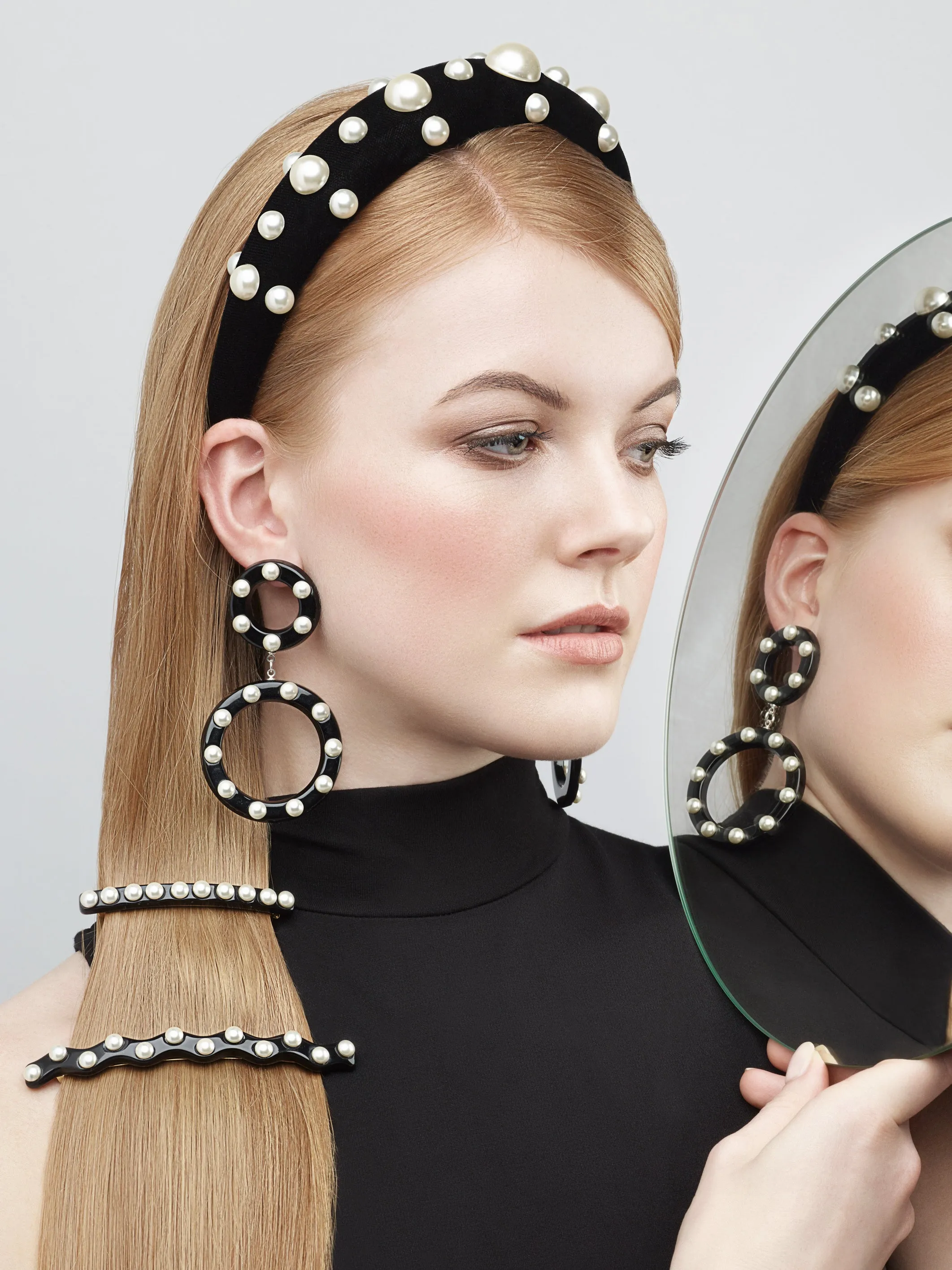 Zig Zag Pearl Ivory Hair Clip